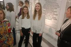 image0000041-4