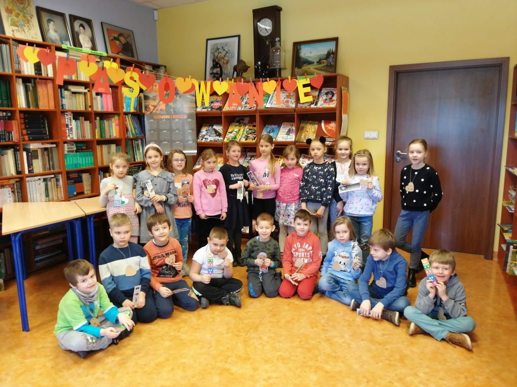 Pasowanie na czytelnika biblioteki SP 10